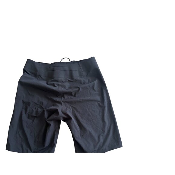 LULULEMON Men's Black Swim Board Shorts Size 32 - Picture 3 of 6